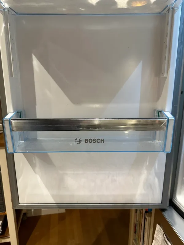 Šaldytuvo BOSCH, SIEMENS durų apatinė lentynėlė 442×124,9x100mm,orig. Buitinių šaldytuvų laikikliai, stalčiai, lentynos ir kitos plastmasinės detalės