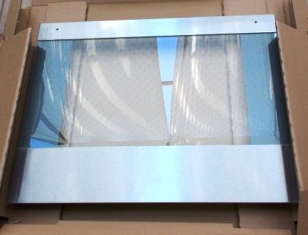 Elektrinės orkaitės AEG, ELECTROLUX, ZANUSSI priekinis ,išorinis stiklas 590×458мм,orig. Orkaičių durų stiklai ,kaitlenčių stiklokeramikiniai paviršiai