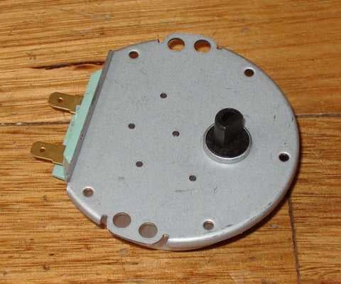 Mikrobangų krosnelės varikliukas, 5-6RPM, 3W, 21V, AC, LG SAMSUNG, PANASONIC Mikrobangų krosnelės varikliukas, 5-6RPM, 3W, 21V, AC, LG SAMSUNG, PANASONIC Mikrobangų krosnelių varikliukai