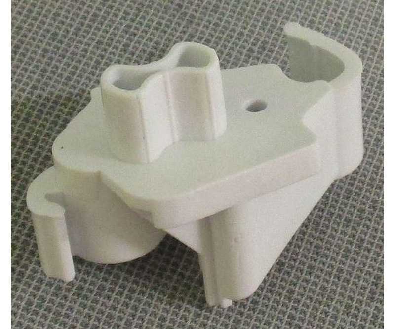 Šaldiklio ARCELIK / BEKO,BLOOMBER atverčiamų durų dešinys laikiklis Šaldiklio ARCELIK / BEKO,BLOOMBER atverčiamų durų dešinys laikiklis Buitinių šaldytuvų laikikliai, stalčiai, lentynos ir kitos plastmasinės detalės