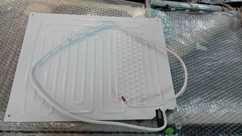Šaldytuvo išgarintojas 400 x 500 mm Buitinių šaldytuvų išgarintojai