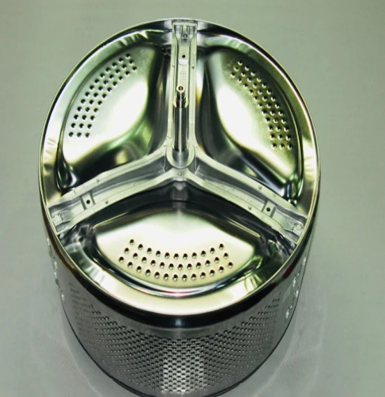 Skalbimo mašinos DEA, VESTEL, EUROTECH, TEKA būgnas su kryžme, ašis 114,5mm, riebokšlis 30mm, 6203 (17mm) ir 6205 (25mm) guoliai Skalbimo mašinos būgnai su ašimi bakai komplekte