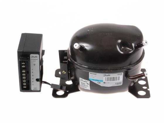 BD50F Danfoss 12 – 24 V LBP/MBP, R134a, su rėle ir elektronine plokšte Automobilinių šaldytuvų kompresoriai