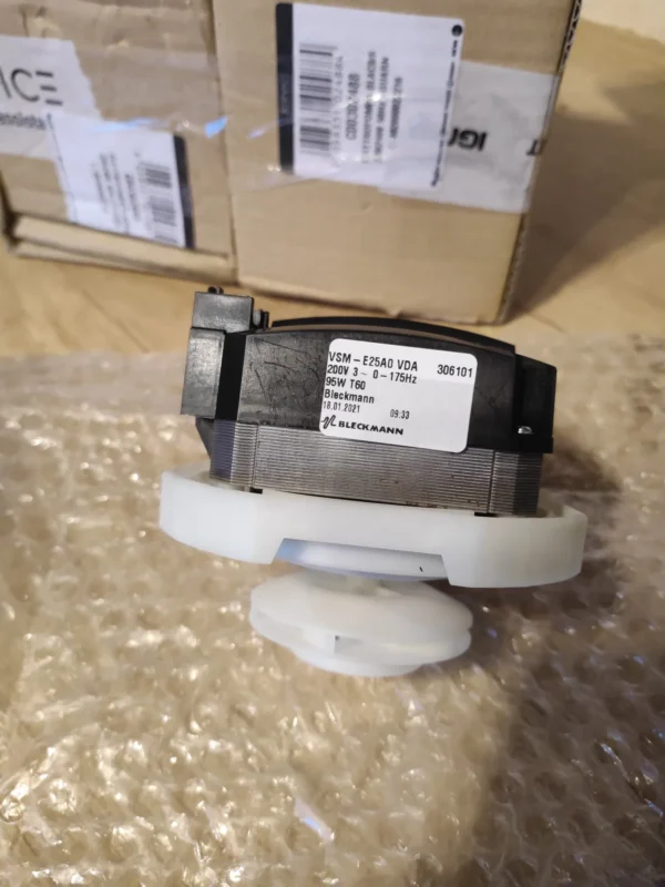 Indaplovės siurblys ARISTON, INDESIT, WHIRLPOOL, BAUKNECHT, HOTPOINT, PRIVILEG, IKEA, 96W, 220/240V, 50Hz. - Image 5