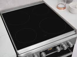 Elektrinės viryklės WHIRLPOOL INDESIT viršutinis keramikinis kaitlentės stiklas,orig. Orkaičių durų stiklai ,kaitlenčių stiklokeramikiniai paviršiai