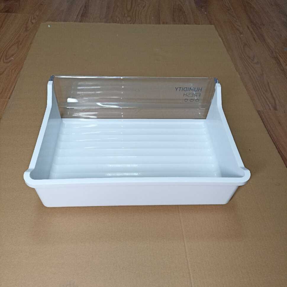 Šaldytuvo SAMSUNG apatinis daržovių stalčius orig. Šaldytuvo SAMSUNG apatinis daržovių stalčius orig. Buitinių šaldytuvų laikikliai, stalčiai, lentynos ir kitos plastmasinės detalės