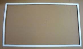 Šaldytuvo BOSCH/SIEMENS viršutinė durų tarpinė 555 x 975 mm. Šaldytuvų durų tarpinės ir kt