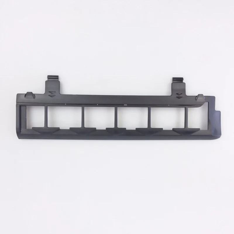 Dulkių siurblio roboto ELECTROLUX / AEG dangtelis. ABDECKUNG,FÜR,BÜRSTENKÖRPER,NE Dulkių siurblių šepečiai, žarnos filtrai,maišeliai,laikikliai antgaliai ratukai,teleskopiniai vamzdžiai ir kt