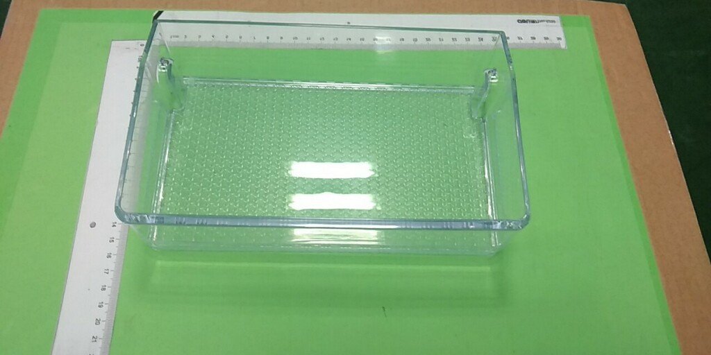 Šaldytuvo SAMSUNG vidurinė mažytė durų lentynėlė,223X130X57 mm Buitinių šaldytuvų laikikliai, stalčiai, lentynos ir kitos plastmasinės detalės