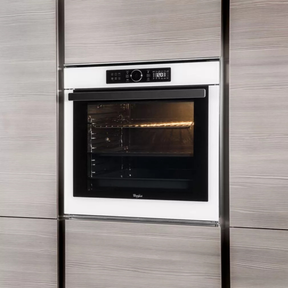 Oven WHIRLPOOL/INDESIT front,outer white glass,orig Orkaičių durų stiklai ,kaitlenčių stiklokeramikiniai paviršiai