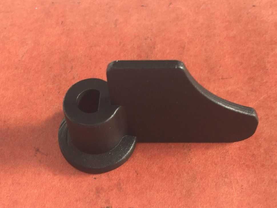 Панировочные сухари MOULINEX ( OW2000, OW310, OW330, OW330), TEFAL (PF310. PF350138, PF522170), нож для замеса теста, ось d-8 мм, ориг. Blenderių, mikserių,virtuvinių kombainų, pjaustyklių,duonkepių ir kitų aparatų dalys