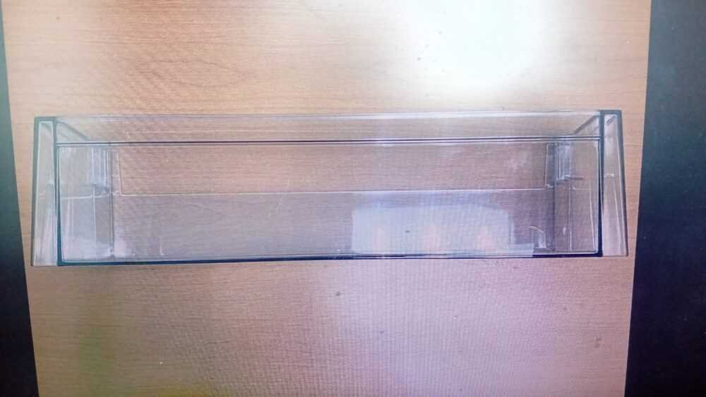 Šaldytuvo SHARP,VESTEL apatinė durų lentynėlė Šaldytuvo SHARP,VESTEL apatinė durų lentynėlė Buitinių šaldytuvų laikikliai, stalčiai, lentynos ir kitos plastmasinės detalės