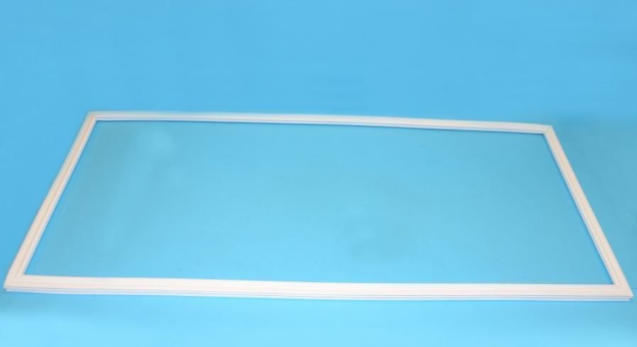 Šaldytuvo BOSCH/SIEMENS viršutinė durų tarpinė,1150 x 565 mm / 115 x 56,5 cm,orig. Šaldytuvų durų tarpinės ir kt