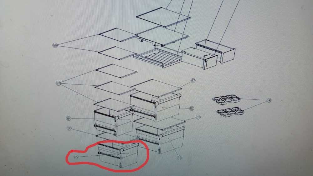 Šaldytuvo HISENSE/GORENJE apatinis stalčius Buitinių šaldytuvų laikikliai, stalčiai, lentynos ir kitos plastmasinės detalės