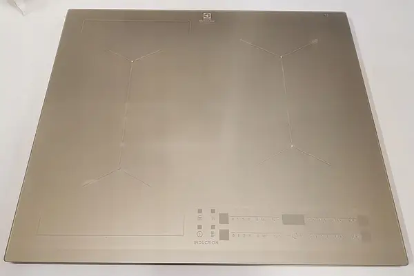 Kaitlentės  ELECTROLUX / AEG keramikinis paviršius. COOKING TOP,ELECTROLUX,590X520 Orkaičių durų stiklai ,kaitlenčių stiklokeramikiniai paviršiai