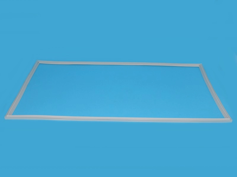 Šaldytuvo HISENSE/GORENJE,LG,AMICA viršutinė durų tarpinė,985 x 563 m,orig. Šaldytuvo HISENSE/GORENJE,LG,AMICA viršutinė durų tarpinė,985 x 563 m,orig. Šaldytuvų durų tarpinės ir kt