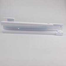 Šaldytuvo SAMSUNG dešinys laikiklis. ASSY Rail-VEG R AW2-CD PJT,-,- Šaldytuvo SAMSUNG dešinys laikiklis. ASSY Rail-VEG R AW2-CD PJT,-,- Buitinių šaldytuvų laikikliai, stalčiai, lentynos ir kitos plastmasinės detalės